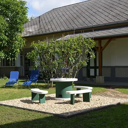 Apartamento Tisza-kert